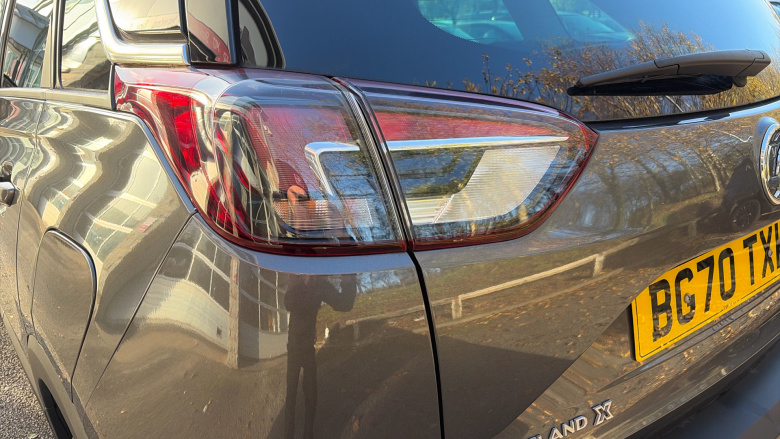 Vauxhall Crossland X 1.2T [130] Elite Nav 5dr [Start Stop] Auto Petrol Hatchback